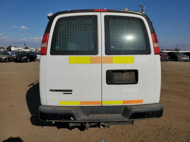 1GCWGFCF4F1231107 - 2015 CHEVROLET EXPRESS G2 أبيض صورة 6