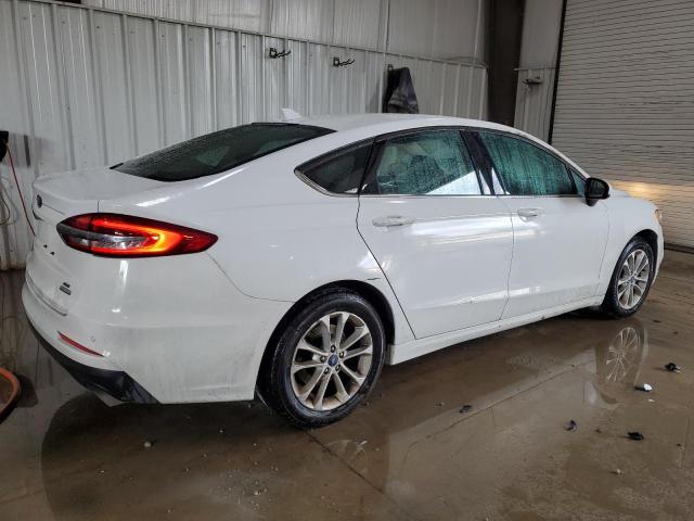 3FA6P0HD7LR135063 - 2020 FORD FUSION SE თეთრი ფოტო 3