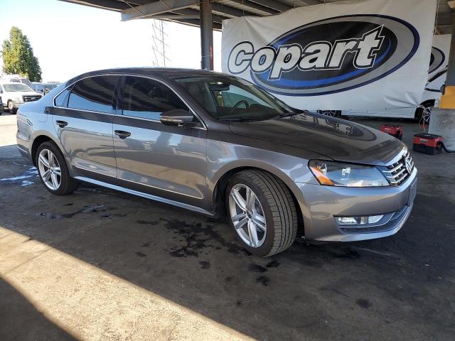 1VWCM7A36CC066152 - 2012 VOLKSWAGEN PASSAT SEL Gris foto 4