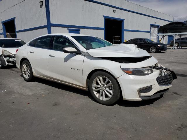 1G1ZD5ST9JF121651 - 2018 CHEVROLET MALIBU LT WHITE photo 4
