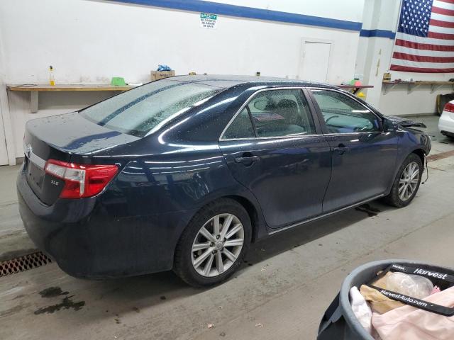 4T4BF1FK9CR236456 - 2012 TOYOTA CAMRY BASE GRAY photo 3