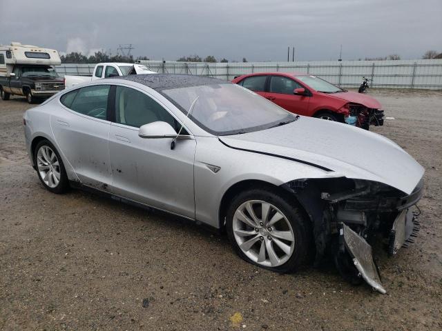 5YJSA1CP4DFP25726 - 2013 TESLA MODEL S GRAY photo 4