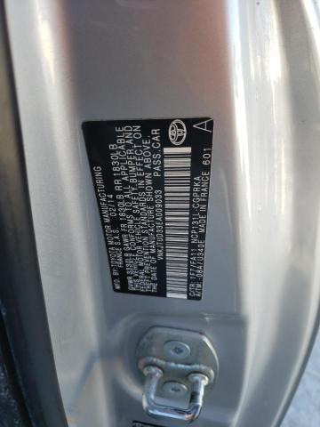 VNKJTUD33EA009033 - 2014 TOYOTA YARIS SILVER photo 13