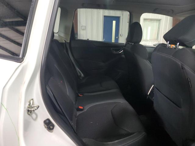 JF2SKAEC8KH407470 - 2019 SUBARU FORESTER PREMIUM WHITE photo 10