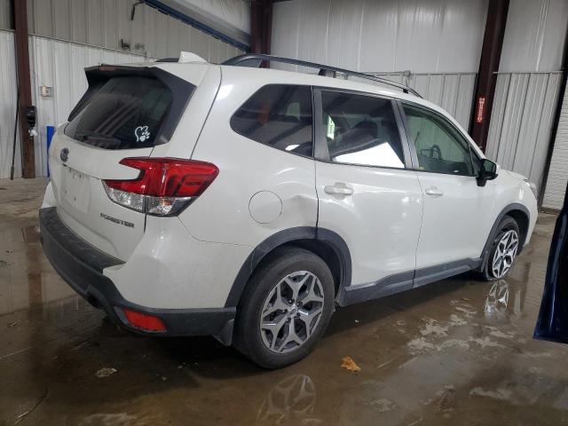 JF2SKAEC8KH407470 - 2019 SUBARU FORESTER PREMIUM WHITE photo 3