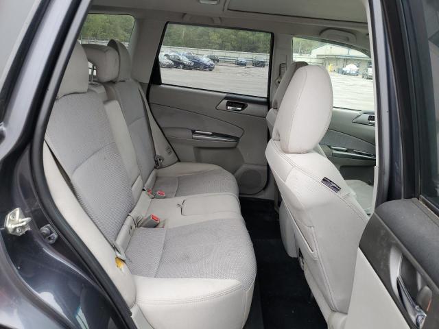 JF2SHADC1DH418460 - 2013 SUBARU FORESTER 2.5X PREMIUM GRAY photo 11