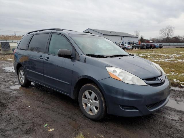 5TDKK4CC4AS338953 - 2010 TOYOTA SIENNA CE TEAL photo 4