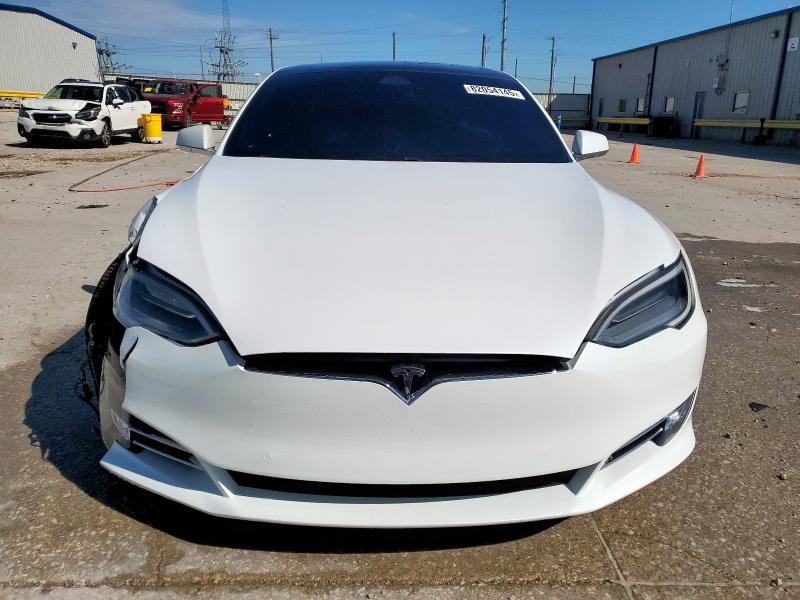 5YJSA1E26LF414055 - 2020 TESLA MODEL S Beyaz fotoğraf 5