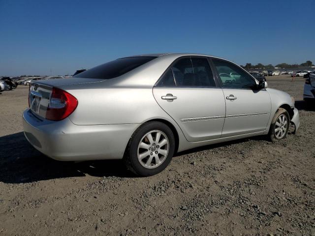 4T1BE30K03U669682 - 2003 TOYOTA CAMRY LE SILVER photo 3