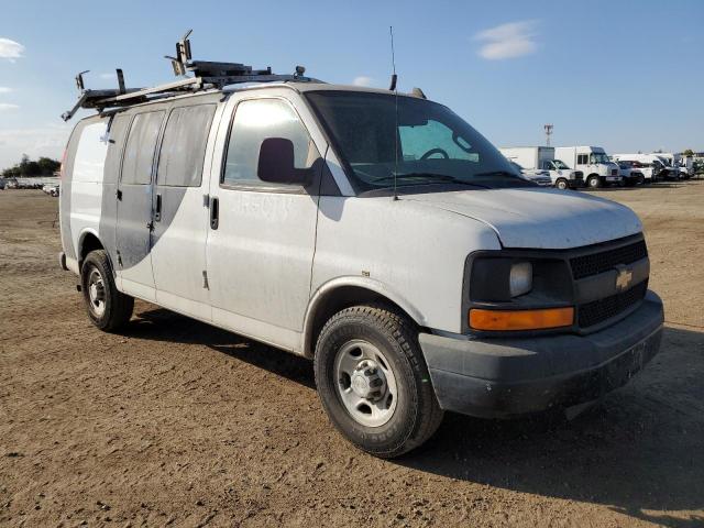 1GCWGAFF4G1234637 - 2016 CHEVROLET EXPRESS G2 白色 照片 4