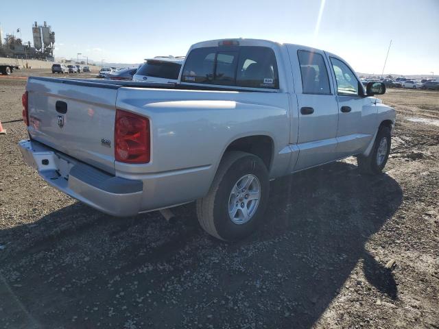 1D7HE48N27S197463 - 2007 DODGE DAKOTA QUAD SLT SILVER photo 3