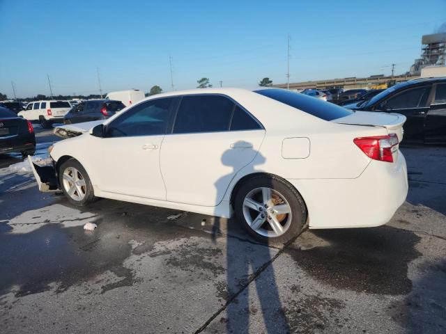 4T1BF1FK3EU814063 - 2014 TOYOTA CAMRY L 白色 照片 2