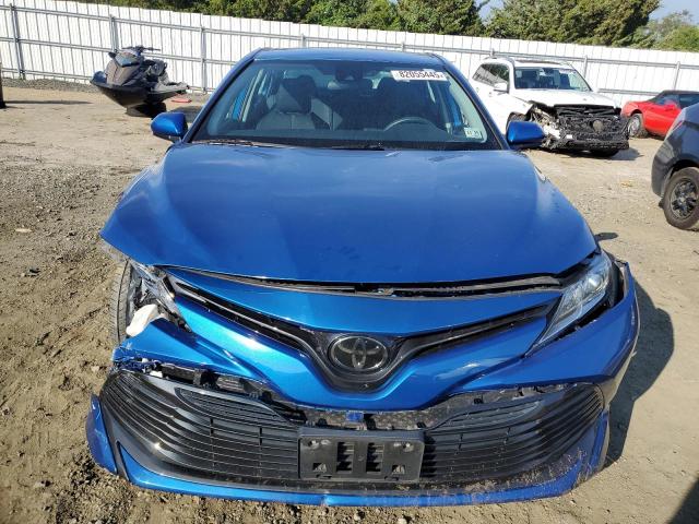 4T1C11AK0LU347188 - 2020 TOYOTA CAMRY LE BLUE photo 5