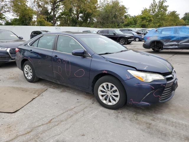 4T1BF1FK4GU525938 - 2016 TOYOTA CAMRY LE BLUE photo 4