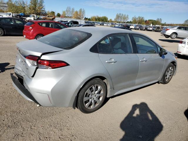 5YFBPRBE2LP110432 - 2020 TOYOTA COROLLA LE 银色 照片 3