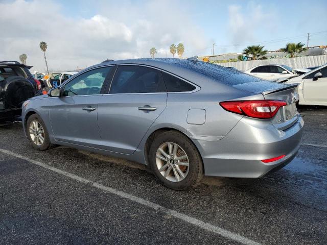 5NPE24AF8FH167566 - 2015 HYUNDAI SONATA SE SILVER photo 2