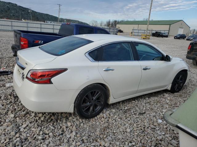 1N4AL3AP2FN912946 - 2015 NISSAN ALTIMA 2.5 WHITE photo 3