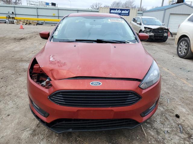 1FADP3FE9JL259965 - 2018 FORD FOCUS SE ORANGE photo 5