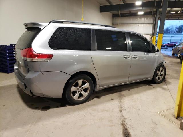 5TDKK3DC0BS117828 - 2011 TOYOTA SIENNA LE SILVER photo 3