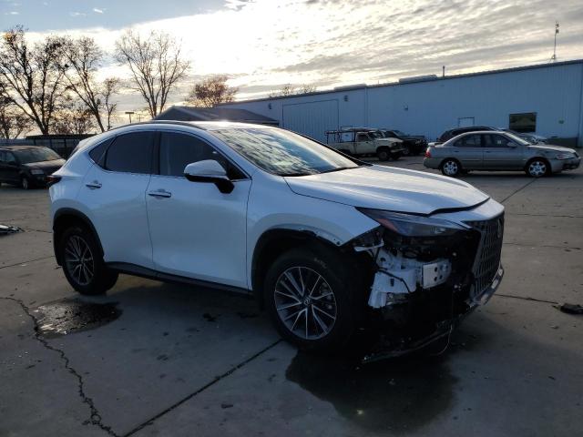 2T2AGCEZ9NC010558 - 2022 LEXUS NX 350 WHITE photo 4