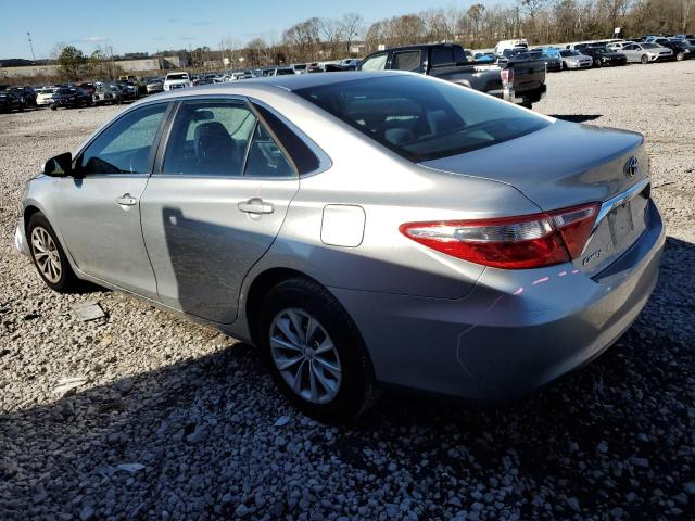 4T1BF1FK0FU937904 - 2015 TOYOTA CAMRY LE SILVER photo 2