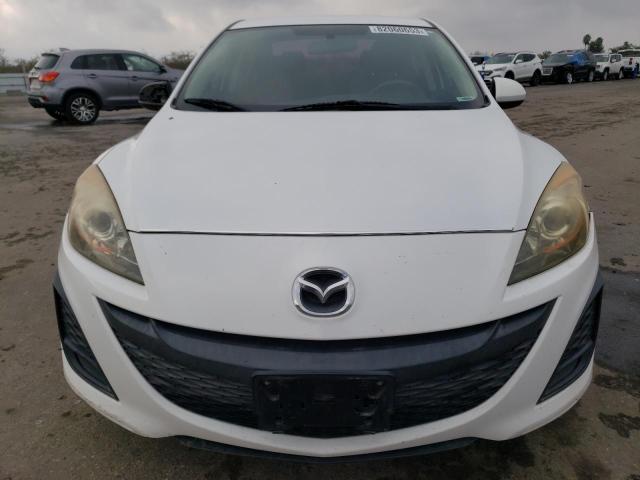 JM1BL1SG8A1311946 - 2010 MAZDA 3 I WHITE photo 5