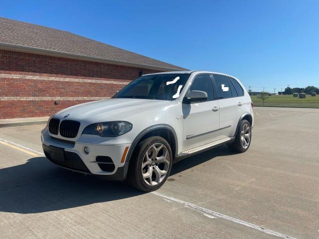 5UXZW0C53BL656111 - 2011 BMW X5 XDRIVE35D WHITE photo 2