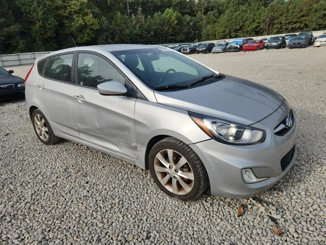 KMHCU5AE0CU023330 - 2012 HYUNDAI ACCENT GLS SILVER photo 4
