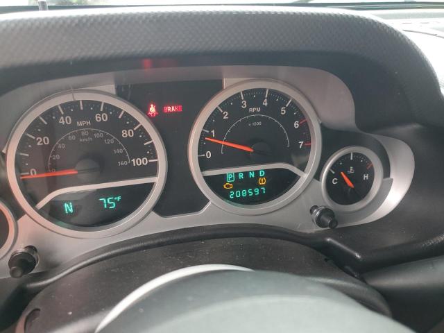 1J4GA59188L534906 - 2008 JEEP WRANGLER UNLIMITED SAHARA 绿色 照片 9