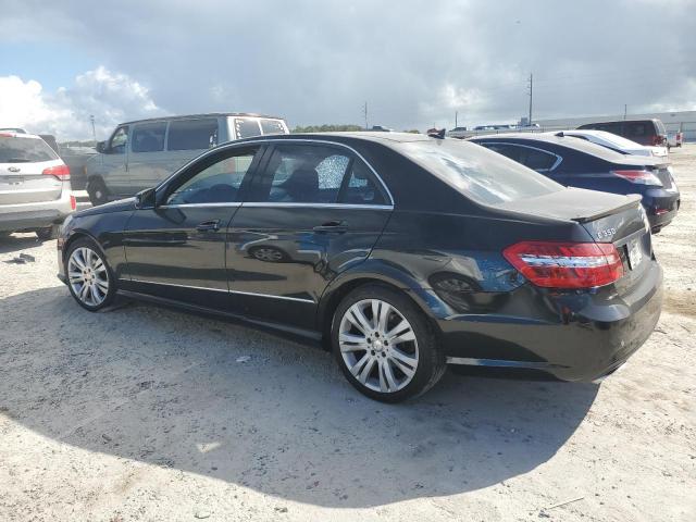 WDDHF8HB2AA251626 - 2010 MERCEDES-BENZ E 350 4MATIC BLACK photo 2
