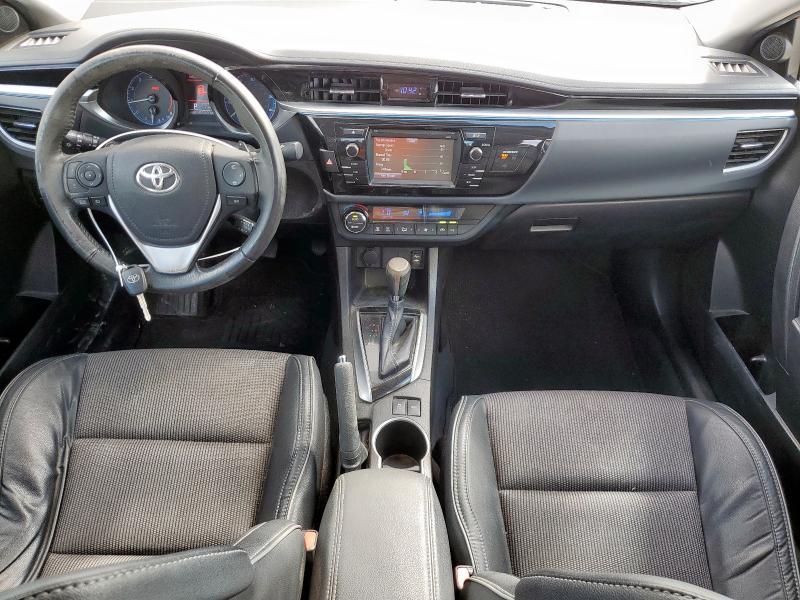 5YFBURHE7GP455929 - 2016 TOYOTA COROLLA L წითელი ფოტო 8