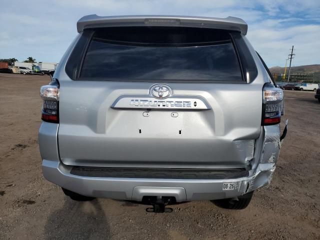 JTENU5JR0R6250526 - 2024 TOYOTA 4RUNNER SR5/SR5 PREMIUM SILVER photo 6