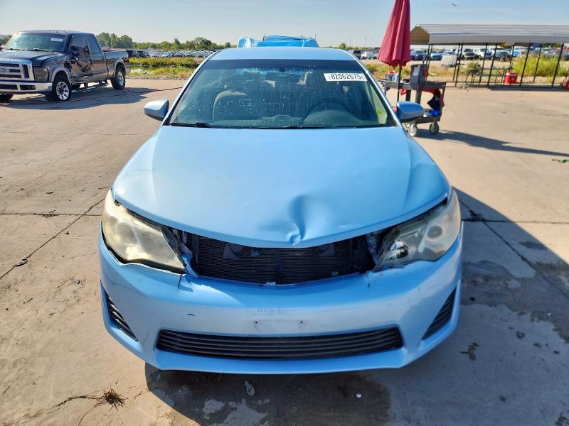 4T4BF1FK6CR173509 - 2012 TOYOTA CAMRY BASE BLUE photo 5