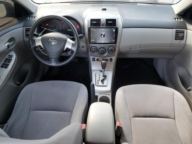JTDBU4EE9B9158344 - 2011 TOYOTA COROLLA BASE فضي صورة 8
