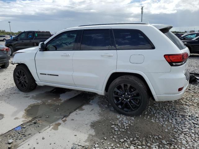 1C4RJEAG3MC597243 - 2021 JEEP GRAND CHEROKEE LAREDO WHITE photo 2