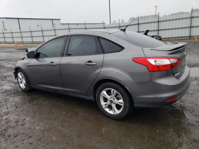 1FAHP3F21CL443758 - 2012 FORD FOCUS SE GRAY photo 2