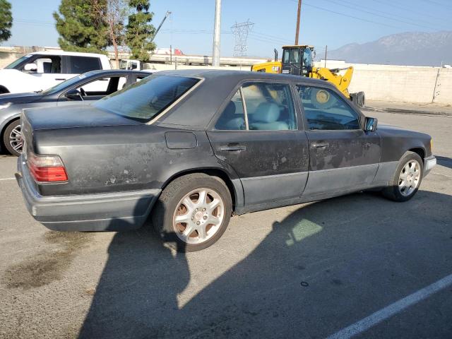 WDBEA32E9SC224980 - 1995 MERCEDES-BENZ E 320 BASE BLACK photo 3