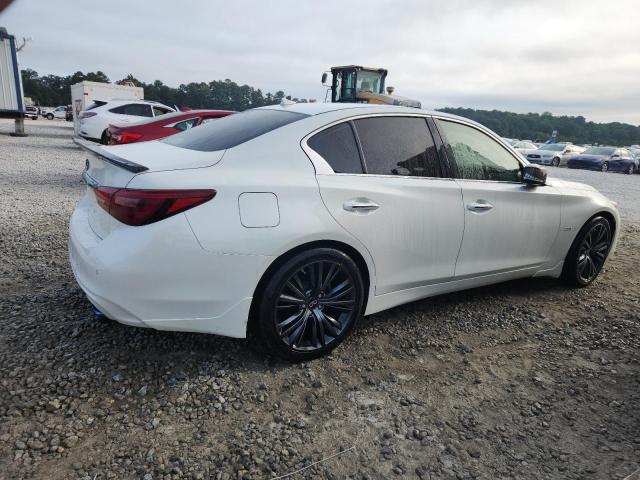 JN1EV7AP1JM355221 - 2018 INFINITI Q50 LUXE WHITE photo 3