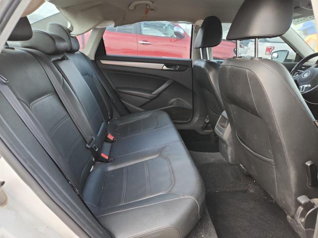 1VWAT7A30EC030292 - 2014 VOLKSWAGEN PASSAT S Білий фото 10