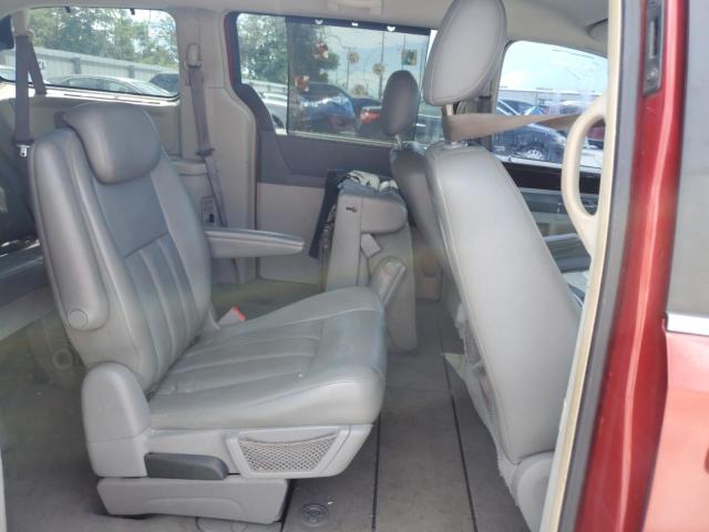 2A4RR5D18AR226740 - 2010 CHRYSLER TOWN & COU TOURING წითელი ფოტო 11