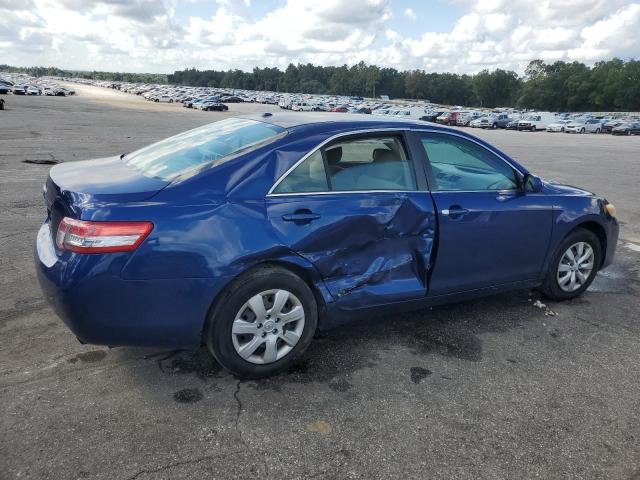 4T1BF3EK0BU767373 - 2011 TOYOTA CAMRY BASE BLUE photo 3