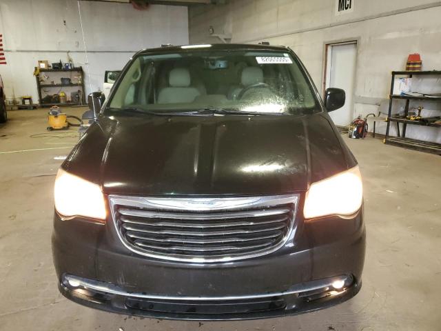 2C4RC1BG0DR745776 - 2013 CHRYSLER TOWN & COU TOURING BLACK photo 5