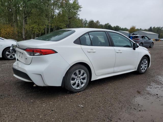 5YFBPMBE9MP238669 - 2021 TOYOTA COROLLA LE WHITE photo 3