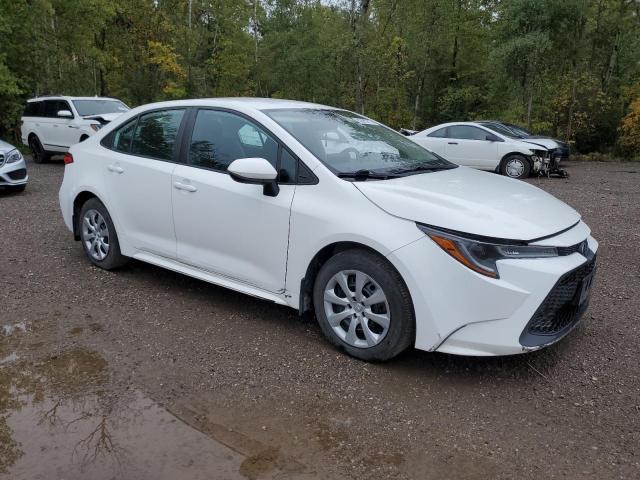 5YFBPMBE9MP238669 - 2021 TOYOTA COROLLA LE WHITE photo 4