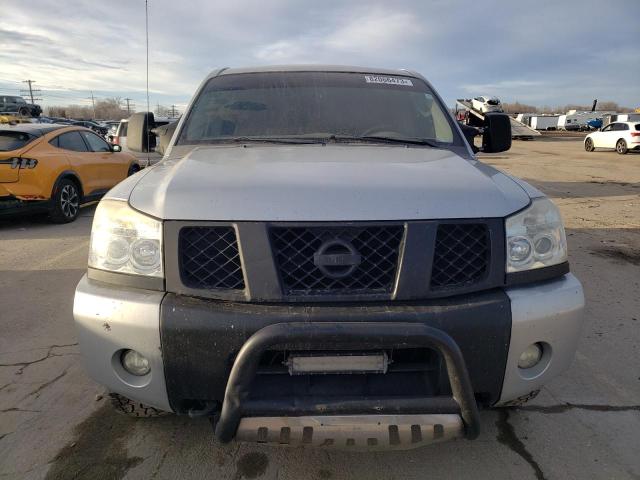 1N6AA07B66N561692 - 2006 NISSAN TITAN XE SILVER photo 5