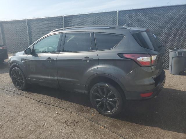 1FMCU0GDXJUC31665 - 2018 FORD ESCAPE SE GRAY photo 2