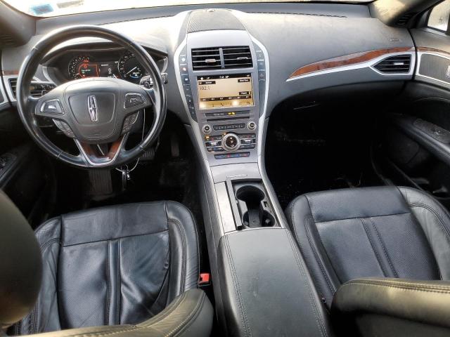 3LN6L5F9XHR607499 - 2017 LINCOLN MKZ RESERVE შავი ფოტო 8