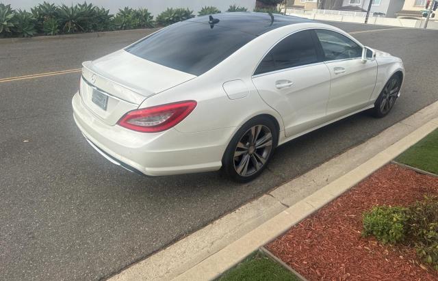 WDDLJ7DB4CA011280 - 2012 MERCEDES-BENZ CLS 550 白色 照片 4