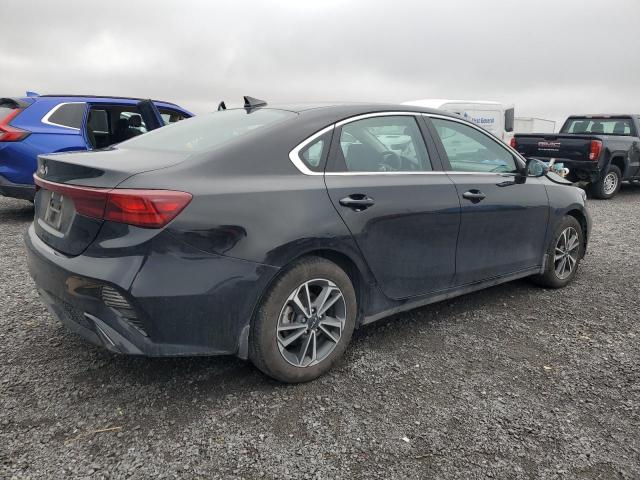 3KPF34AD6RE839231 - 2024 KIA FORTE EX BLACK photo 3