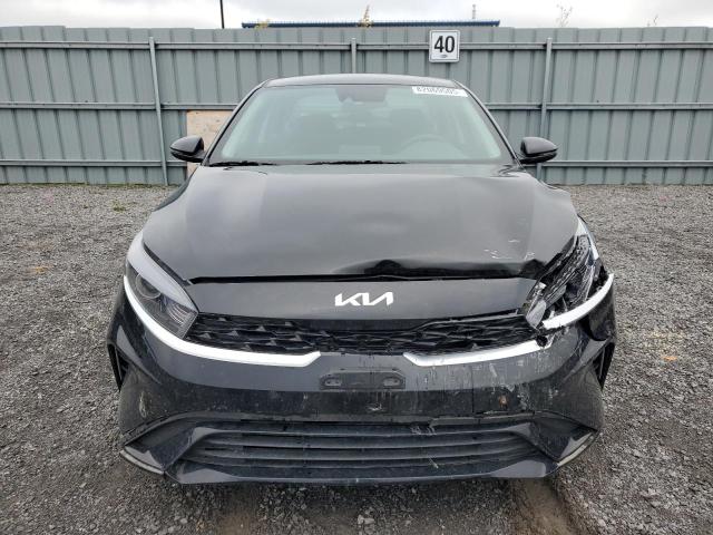 3KPF34AD6RE839231 - 2024 KIA FORTE EX BLACK photo 5